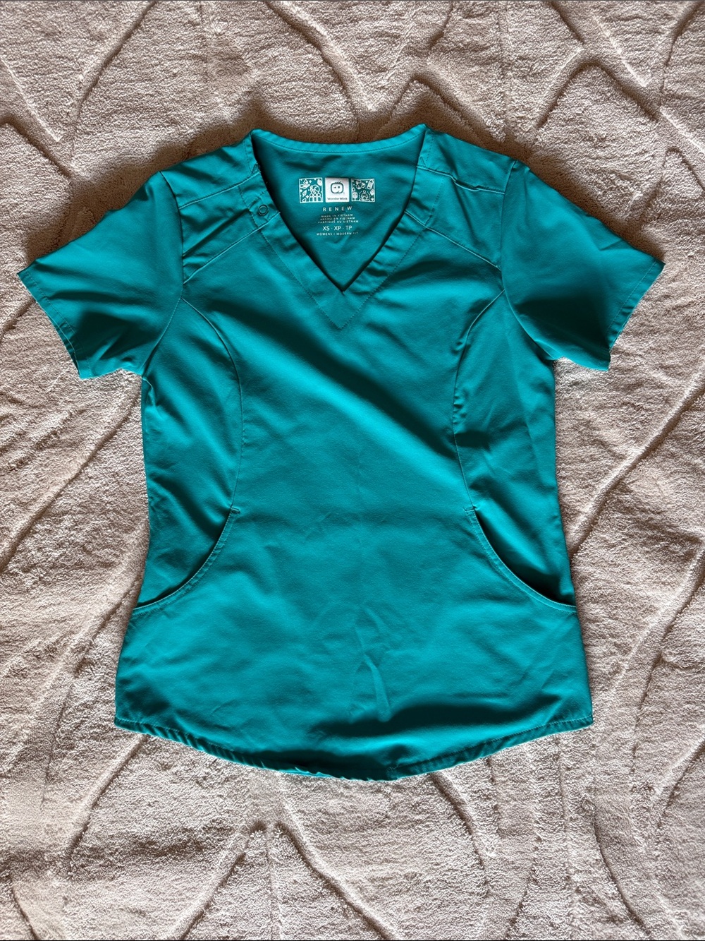 Wonderwink renew Teal scrub top